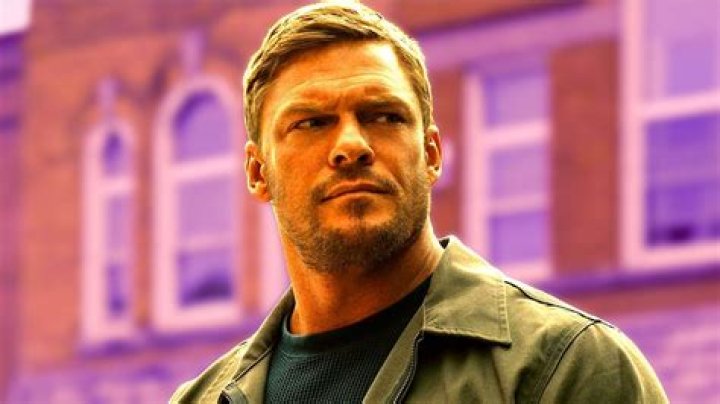 Alan Ritchson Biografía, películas, series, fotos, vídeos y noticias