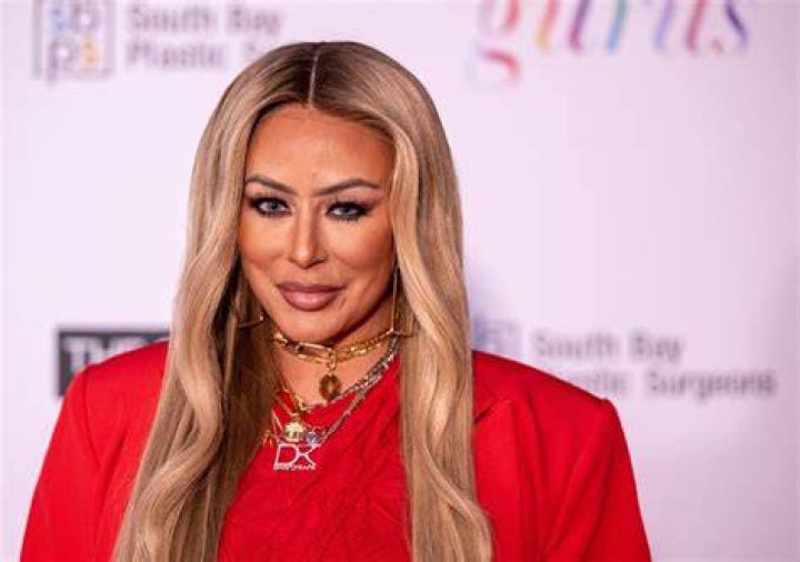 Aubrey O’Day hits back over unrecognisable paparazzi photos