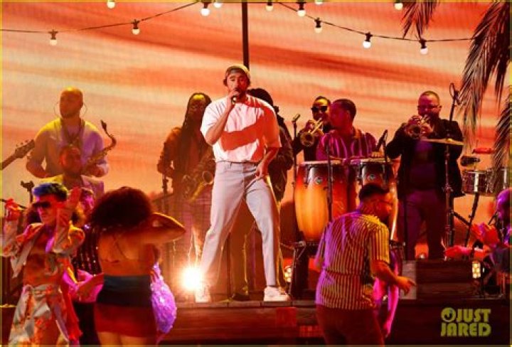 Bad Bunny Opens the 2023 Grammys With 'Después de la Playa' (VIDEO)