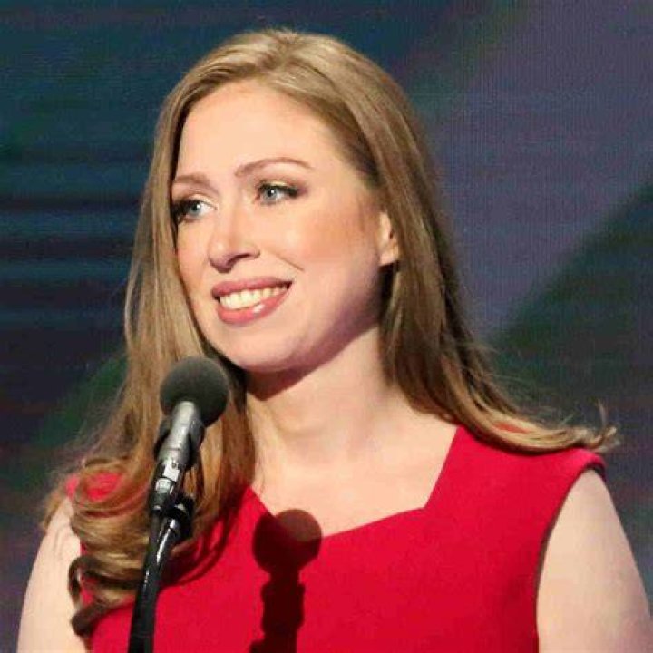 Chelsea Clinton's Net Worth: Unlocking Surprising Discoveries