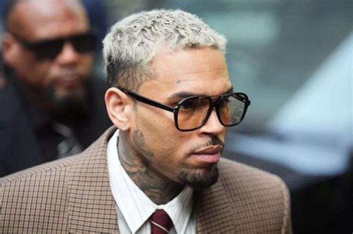 Chris Brown makes a deal with baby mama Buys her new house and 10K a