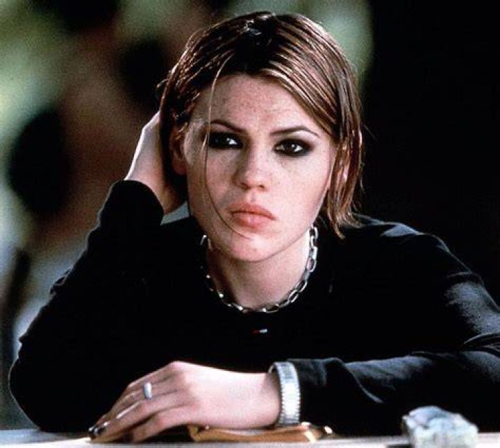 Clea DuVall — The Movie Database (TMDB)
