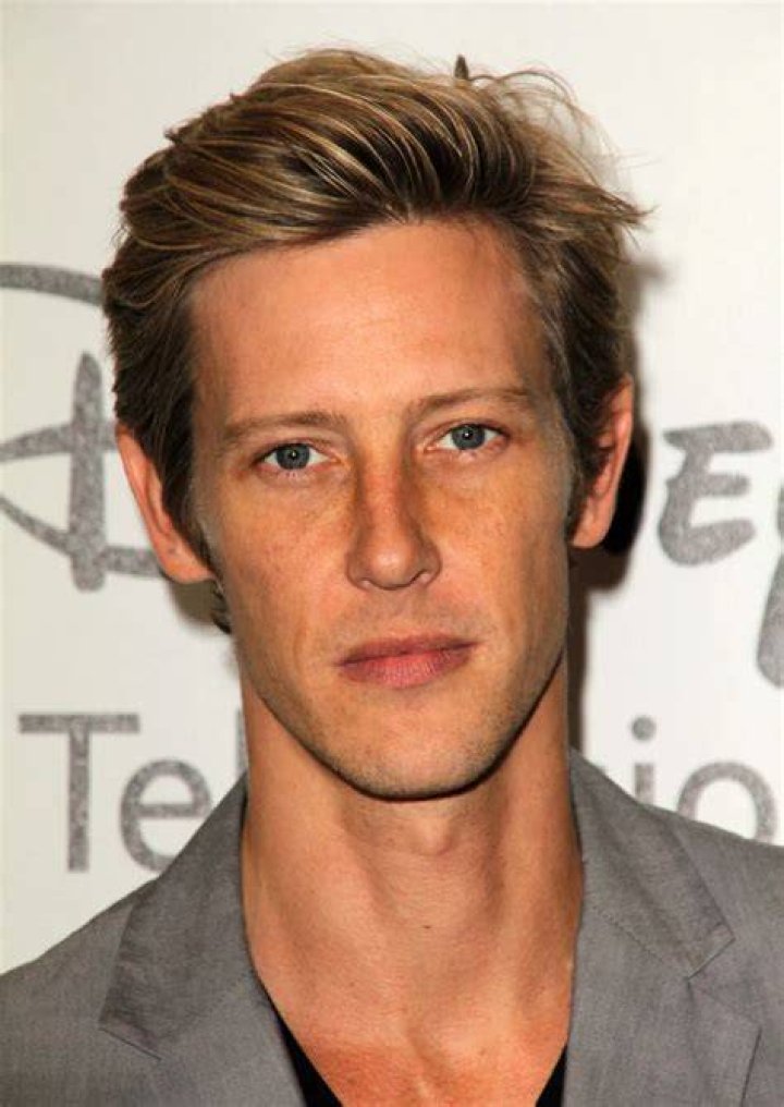 Gabriel Mann: The Hollywood Heartthrob