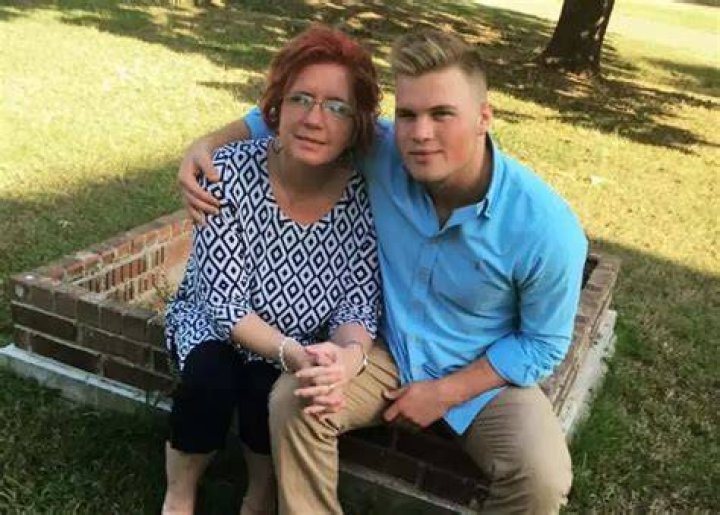 How Did Zach Bryan's Mother Pass Away?