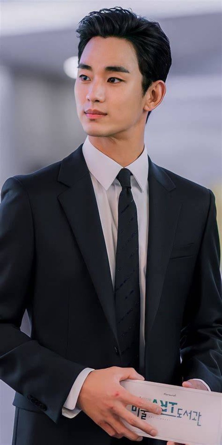 Is Kim Soo Hyun A Member Of The LGBTQ+ Community? Uncovering The Truth