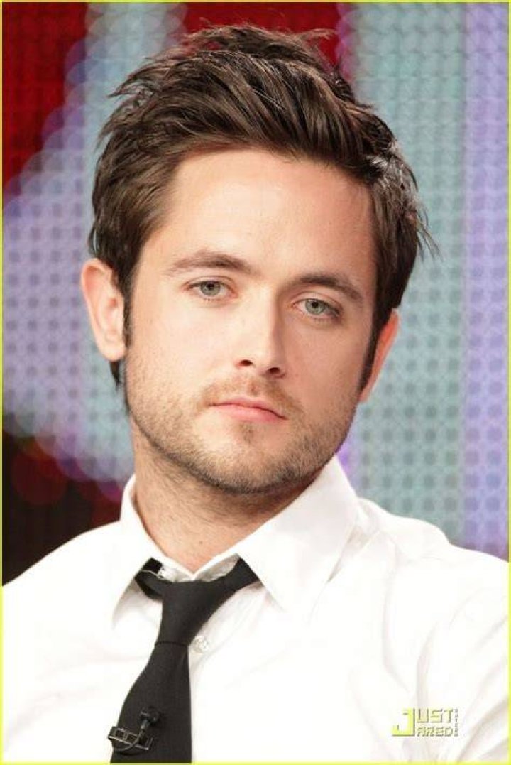 Justin Chatwin Relationship History: Past And Present Partners