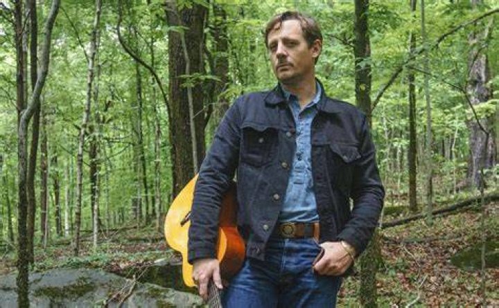 Kentucky Country Music Sturgill Simpson and Loretta Lynn receive