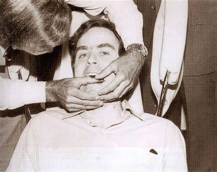 Kinematik Beleben Gebäck ted bundy Seraph Dual Rückzug