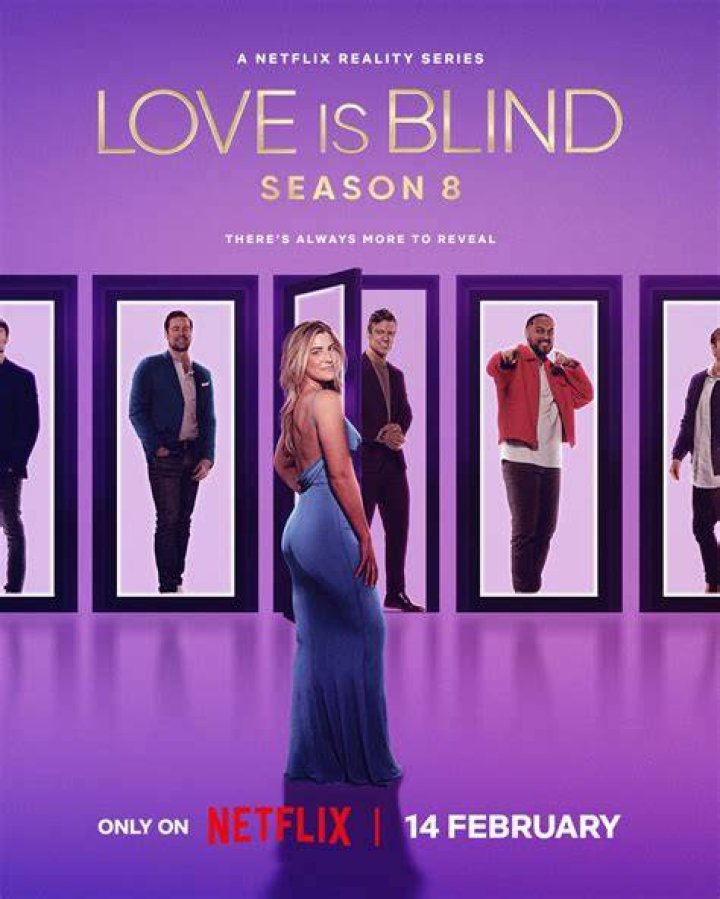 Love Is Blind's Izzy and Stacy Deny Bullying Johnie (Exclusive)