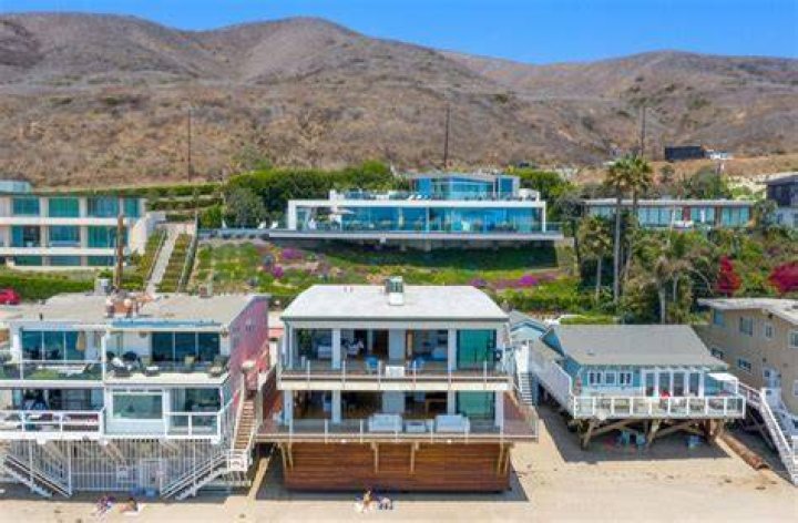 Matthew Perry's Luxurious Malibu Mansion