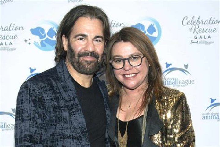 Rachael Ray’s Net Worth, Husband, Cookbooks, & Career Celeb Tattler