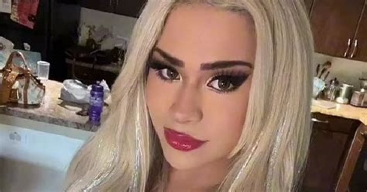 Transgender OnlyFans model stuns fans with pretransition snaps for