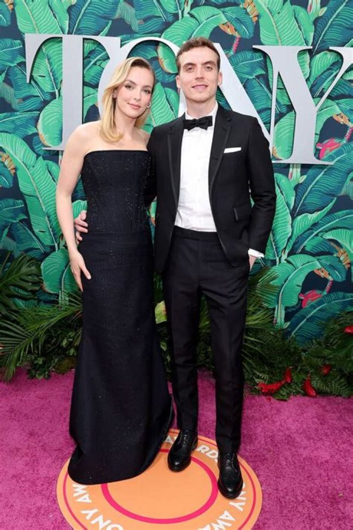Who Is Jodie Comer Boyfriend in 2023? All about Her Love Affairs Creeto